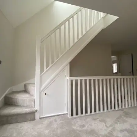 open landing with storage: Click Here To View Larger Image